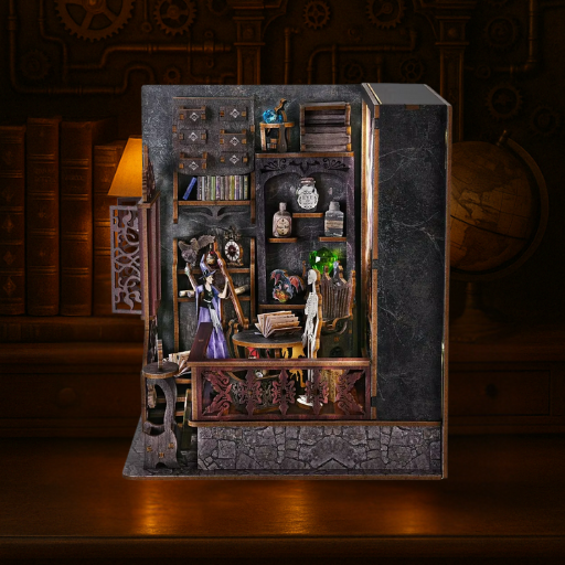 Book Nook - L’Explorateur Enchanté