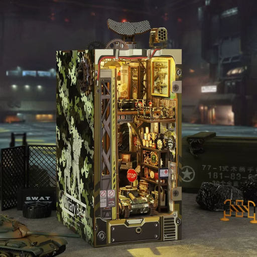 Book Nook - Le Poste de Liaison Militaire