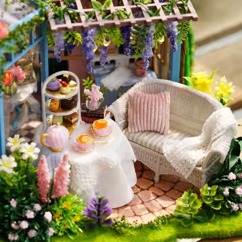 Maison Miniature - Rose garden Tea house