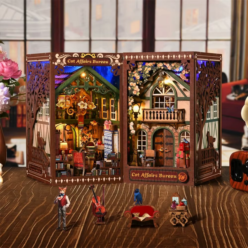 Le Bureau des Chats – Book Nook Kit miniature