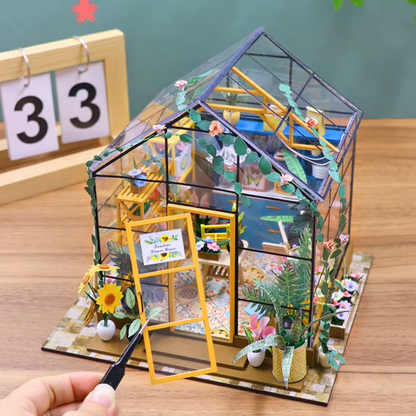 Maison Miniature - La Serre des Merveilles