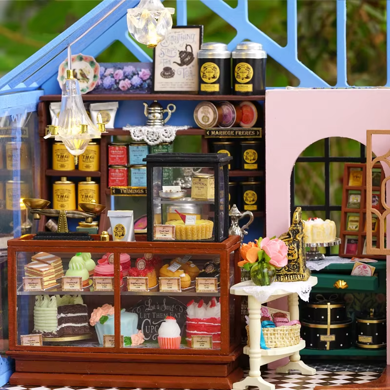 Maison Miniature - Rose garden Tea house